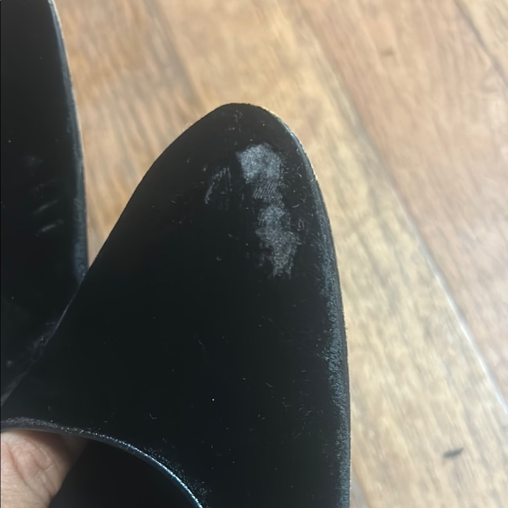 Manolo Blahnik Black Flats Velvet Pointed Toe - Picture 4 of 10